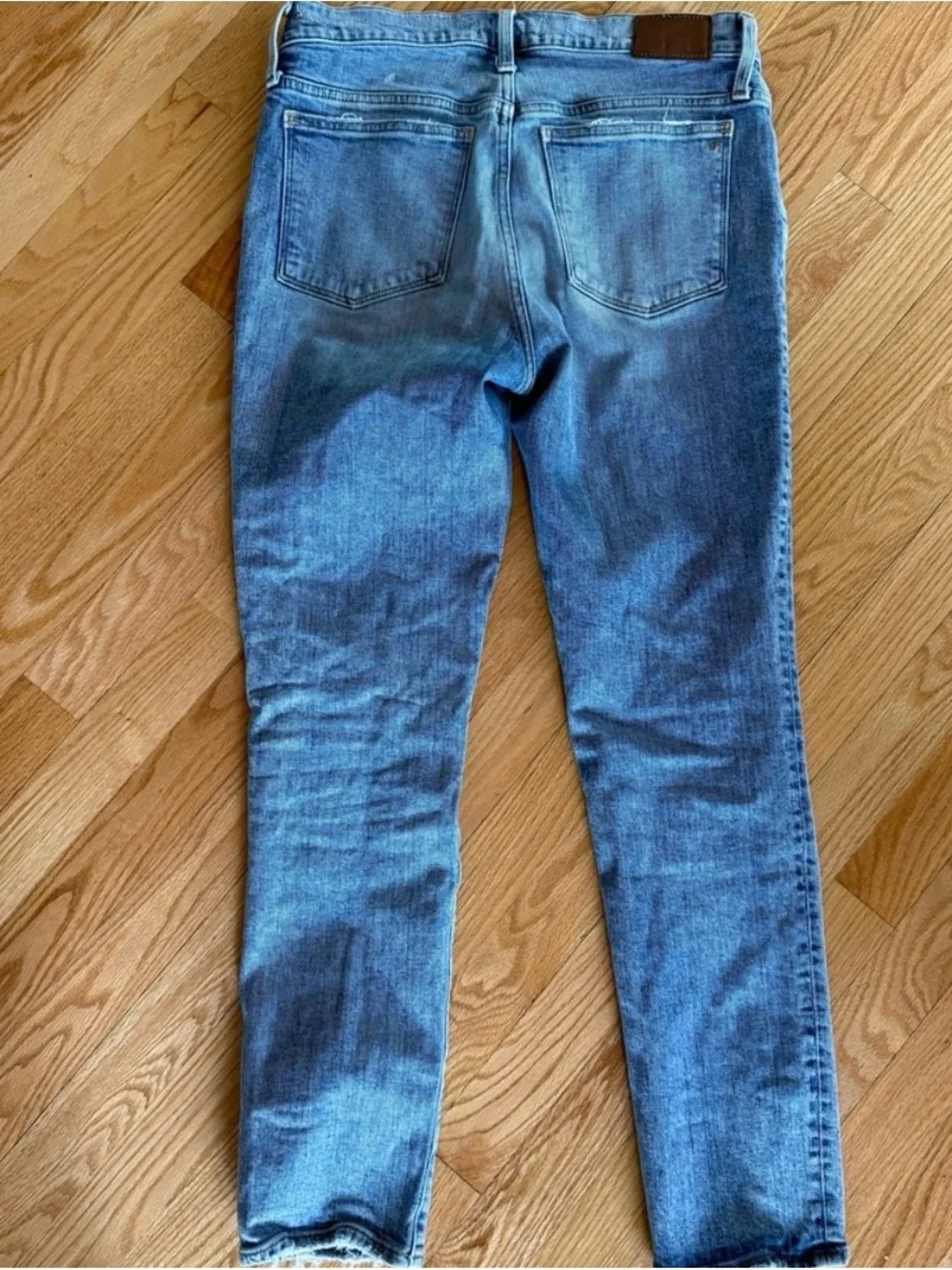 Madewell Tomboy Straight Women's Straight-Leg Jeans in Light Blue Wash